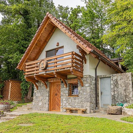 Vineyard Cottage Rataj 2 Novo Mesto Exterior foto