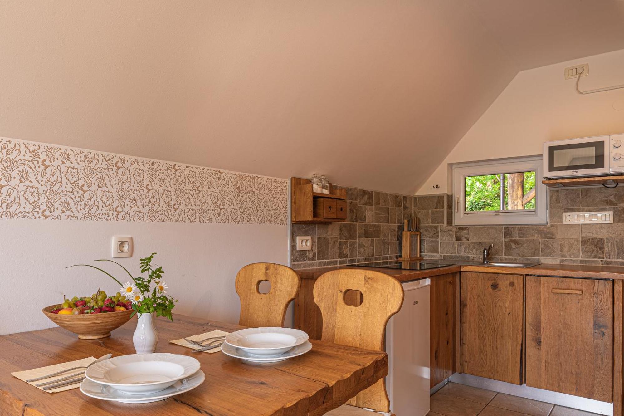 Vineyard Cottage Rataj 2 Novo Mesto Exterior foto